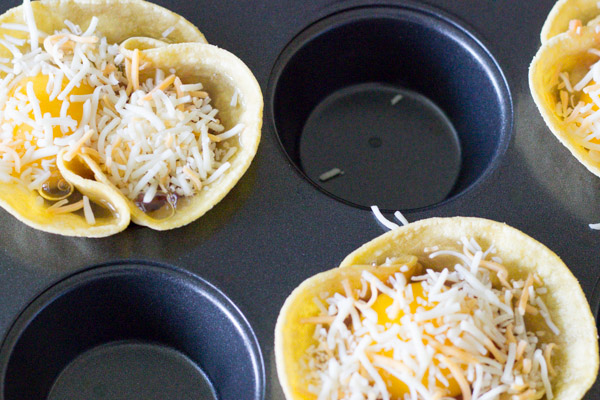 huevos rancheros tortilla cups