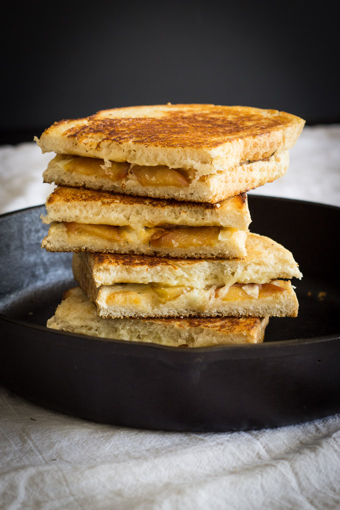 Apple and Cheddar Grilled Cheese