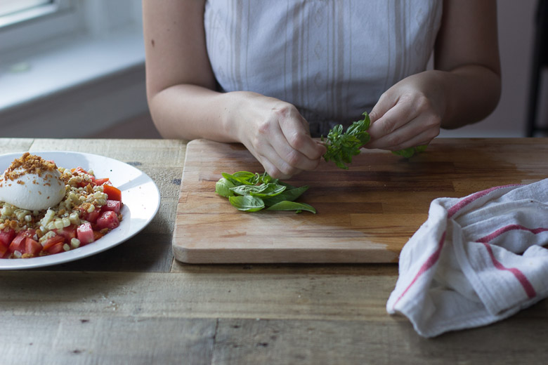 Tomato, Charred Corn and Burrata Salad-8